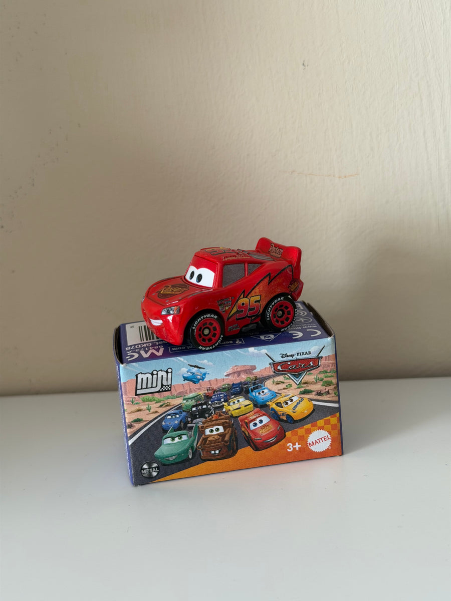 Lightning McQueen Mini Racer